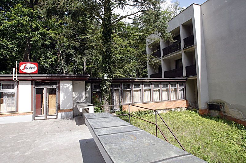 Hotel v Jevanech