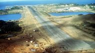 Ti na ostrově pomáhali mimo jiné vybudovat rozsáhlou přistávací plochu na letišti v Point Salines. Sama Grenada přitom nevlastnila téměř žádné letectvo.