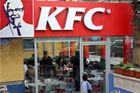 Střelci na motocyklu zaútočili na restauraci KFC v Egyptě