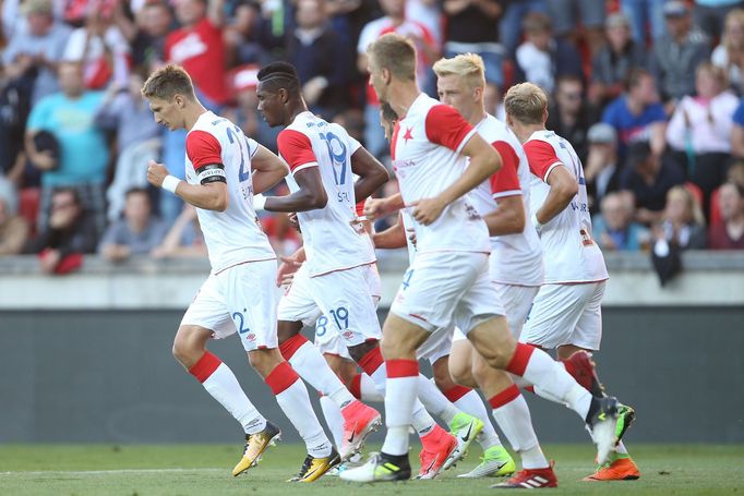 Slavia - BATE: Radost slávistů po první brance