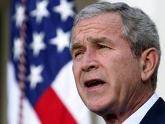 George Bush kritizoval Rusko za invazi do Gruzie