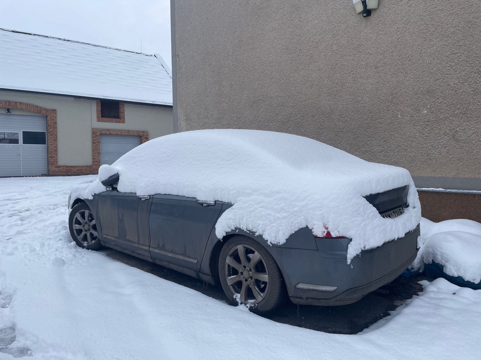 Kvíz zasněžená auta
