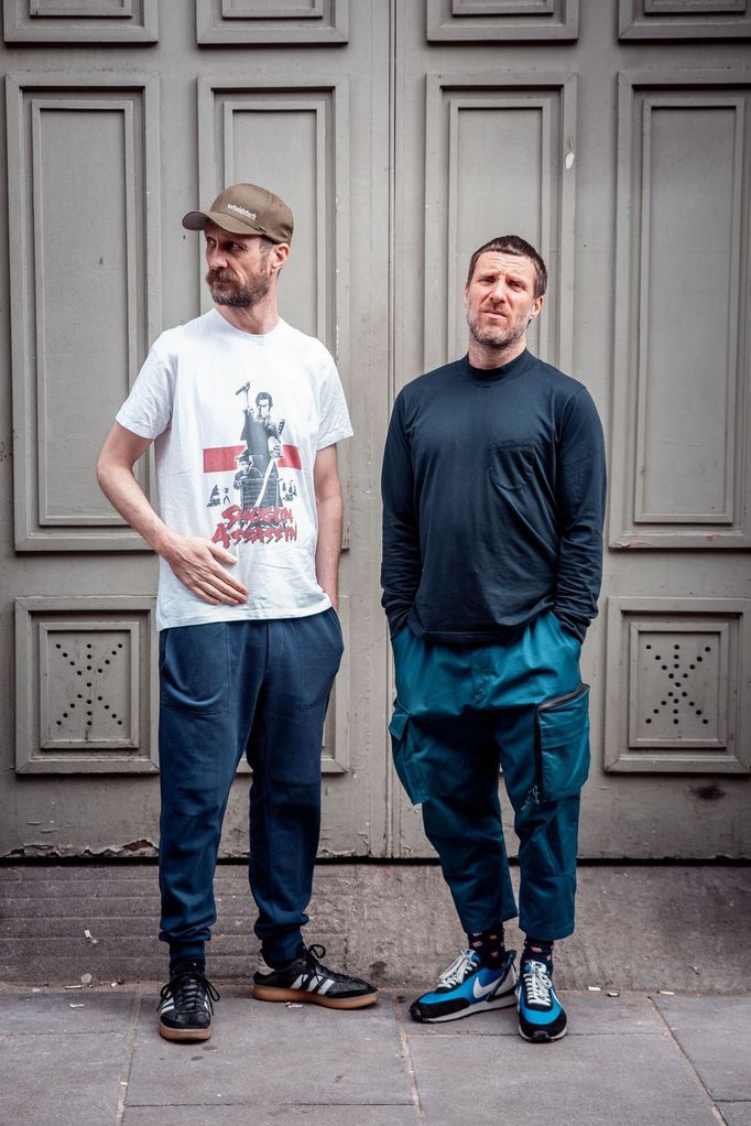 Sleaford Mods tvoří Jason Williamson (vpravo) a Andrew Fearn.