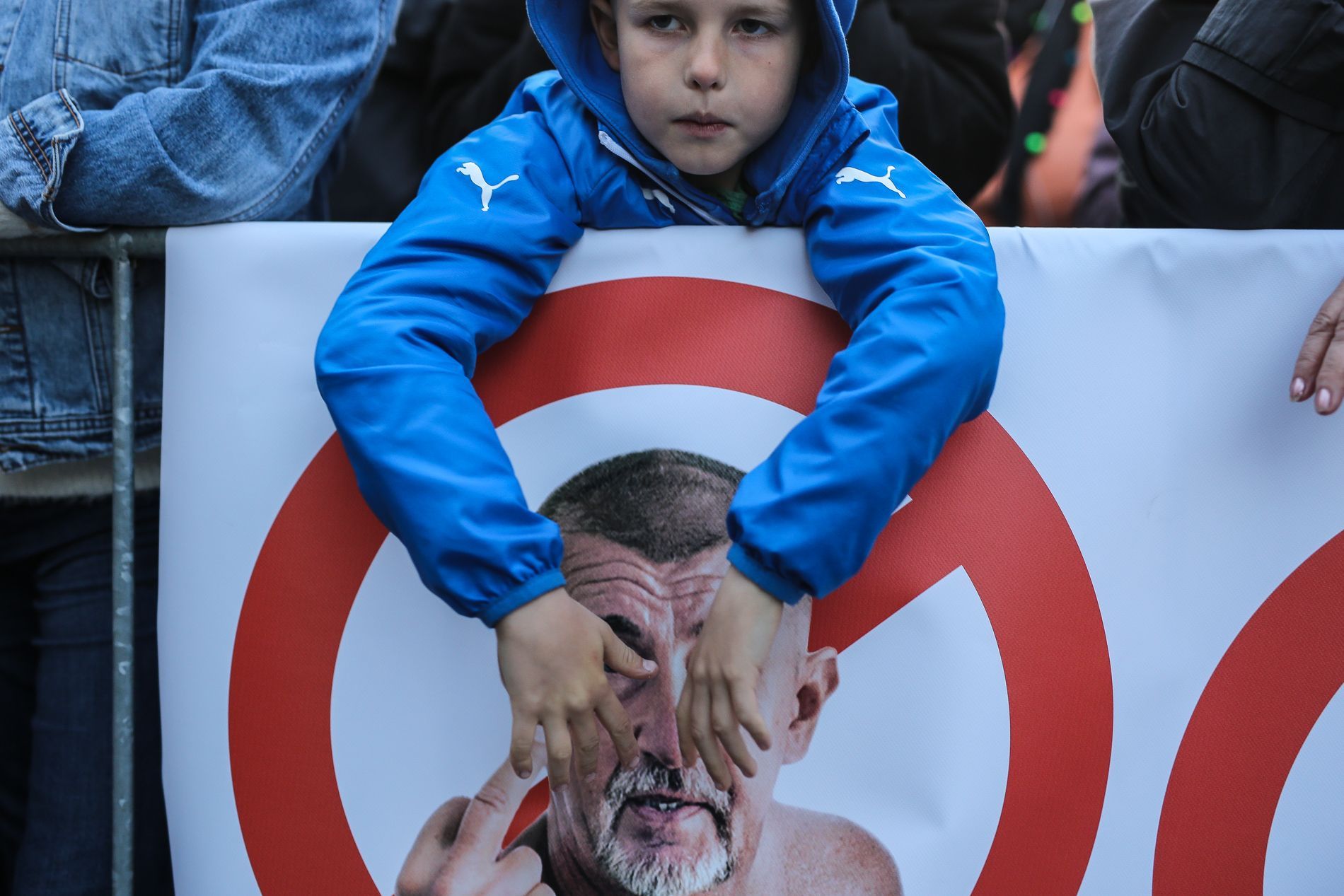 Demonstrace Proč? Proto! na Václavském náměstí proti Babišovi a Zemanovi.