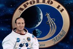 Zemřel astronaut Mitchell, jenž byl šestým člověkem na Měsíci. Bylo mu 85 let