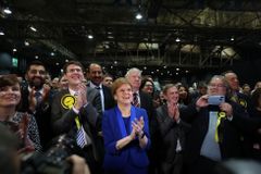 Skotská premiérka Sturgeonová zaznamenala ve svém regionu významný volební úspěch