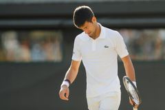 Djokovič možná kvůli zranění lokte zmešká US Open