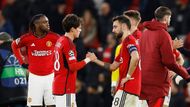 Zklamání fotbalistů Manchesteru United po vypadnutí z evropských pohárů
