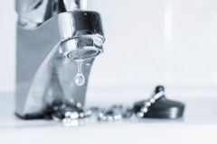 Investice obcí do čističek zdraží vodu, varují vodohospodáři. Ministerstvo se ale nebojí