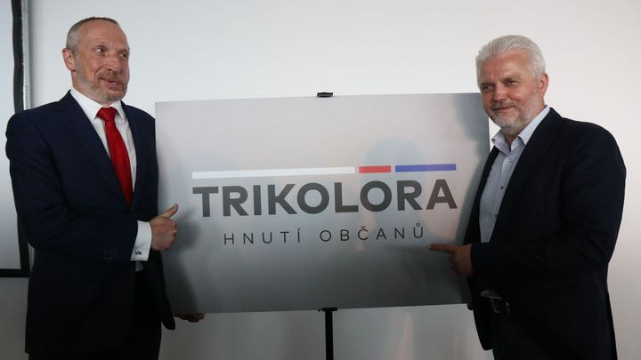 Byl hejtmanem ODS, teď se přidal ke Klausovi. Kvůli jeho selskému rozumu, tvrdí
