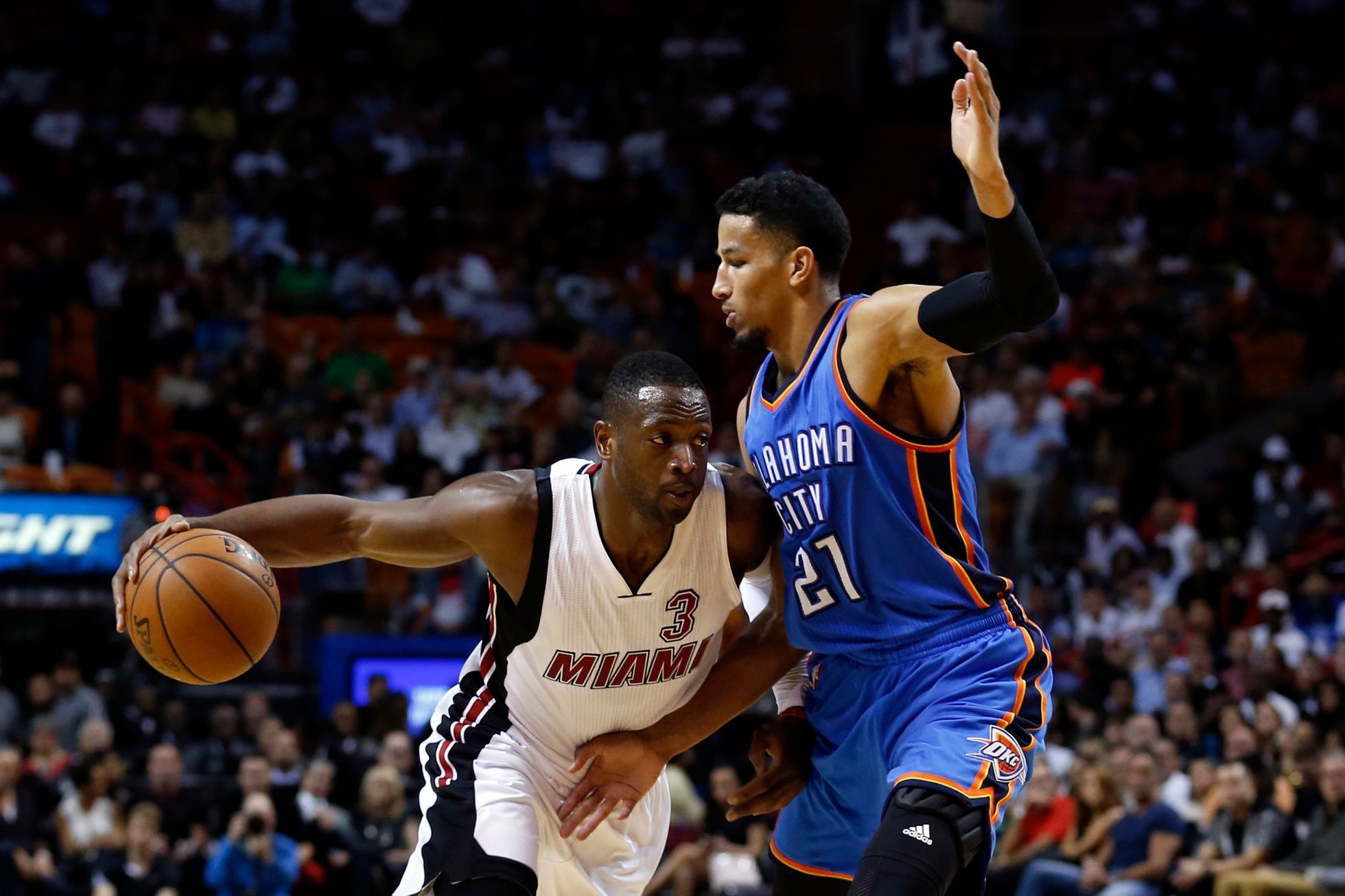 NBA: Oklahoma City Thunder at Miami Heat (Dwyane Wade, Andre Roberson)