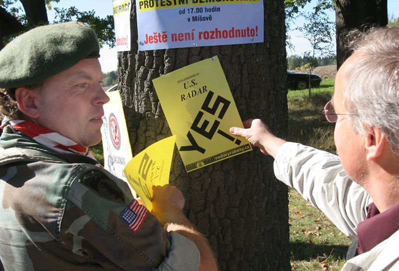 Pro a proti radaru v Míšově