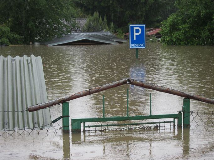 Tady teď "zaparkovala" jen vodní zkáza.