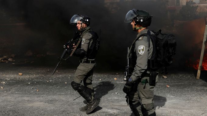 Policie v Izraeli.