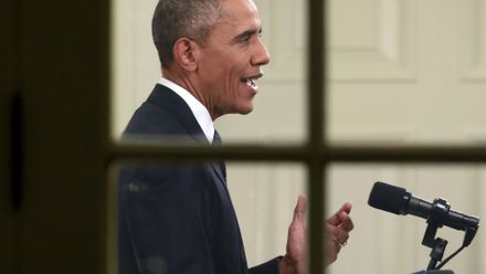 Fischer: Obama odmítá být světovým policajtem