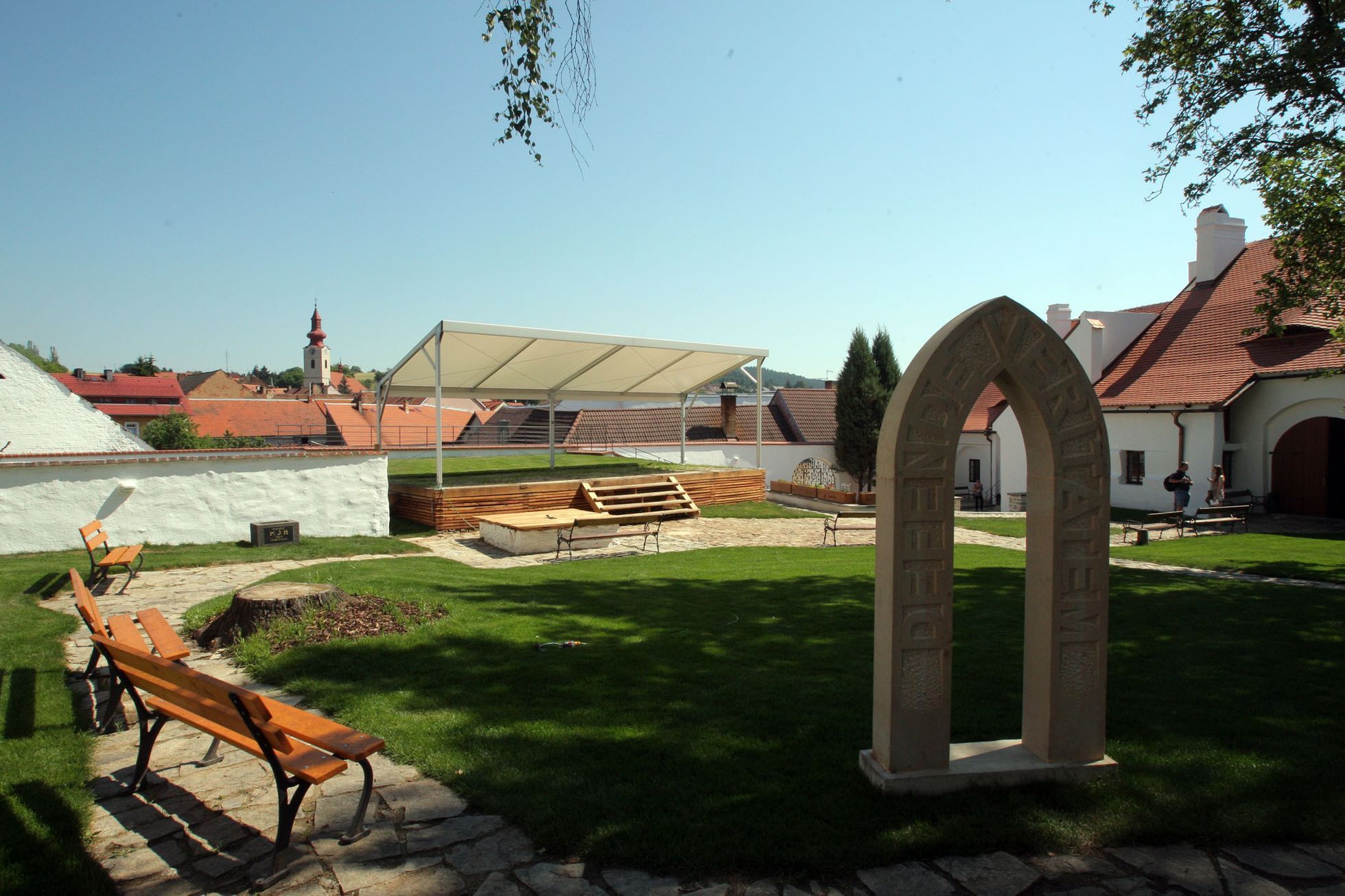 Památník Jana Husa v Husinci