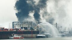 Výbuch a požár v chemičce společnosti BASF v německém Ludwigshafenu