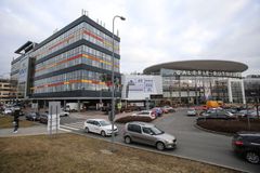 "Chrámů konzumu" přibývá. V Česku vznikají nová obchodní centra, pohání je optimismus