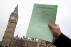 Británie zveřejnila právní odluku od EU i první dokumenty k brexitu. Počítá s přechodnými obdobími