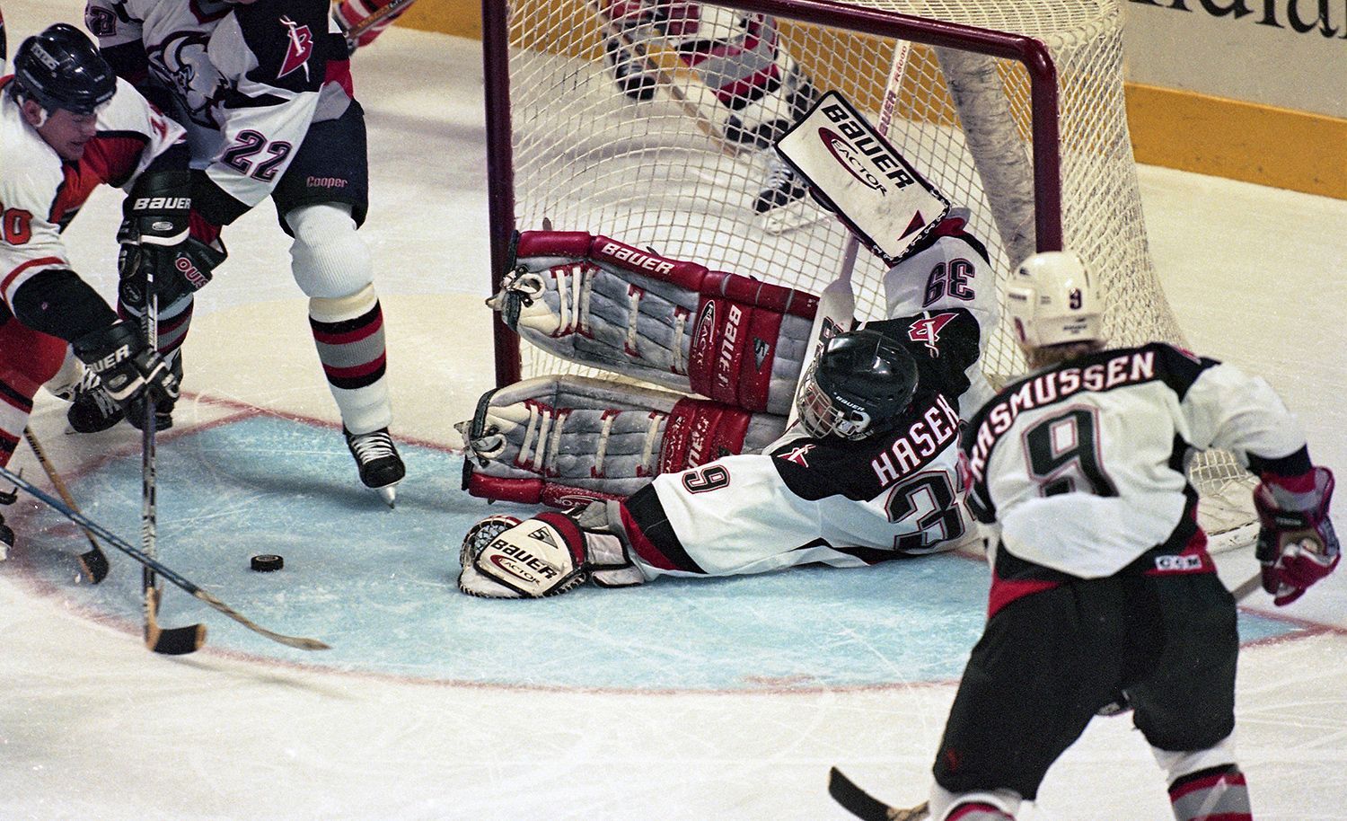 Herbert Slavík: hvězdy českého hokeje, fotoreportáž z NHL v době před OH v Naganu a snímky z Nagana