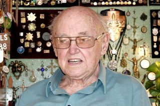 Zdeněk Káďa Zelený, téměř 90letý politický vězeň a skaut.