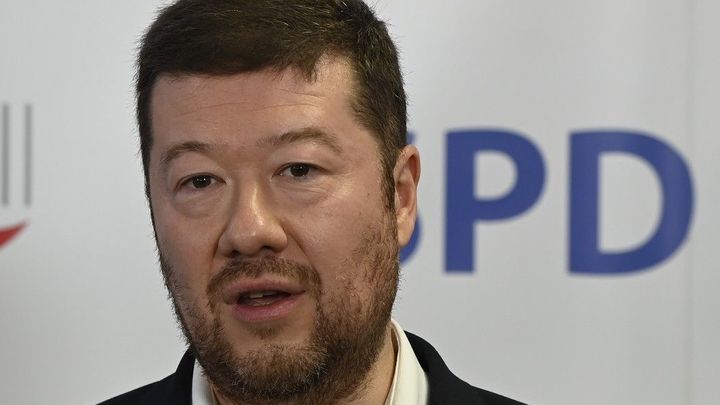 Udeřili jsme hřebíček na hlavičku, říká Okamura na trestní oznámení kvůli rasismu