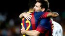 Fotbal, Barcelona - Santos: Dani Alves a Lionel Messi