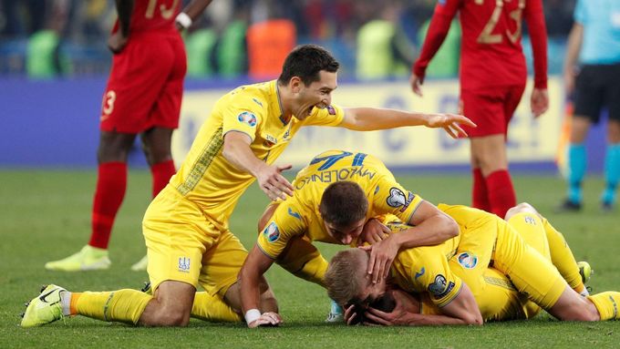 Radost Ukrajiny po výhře nad Portugalskem.