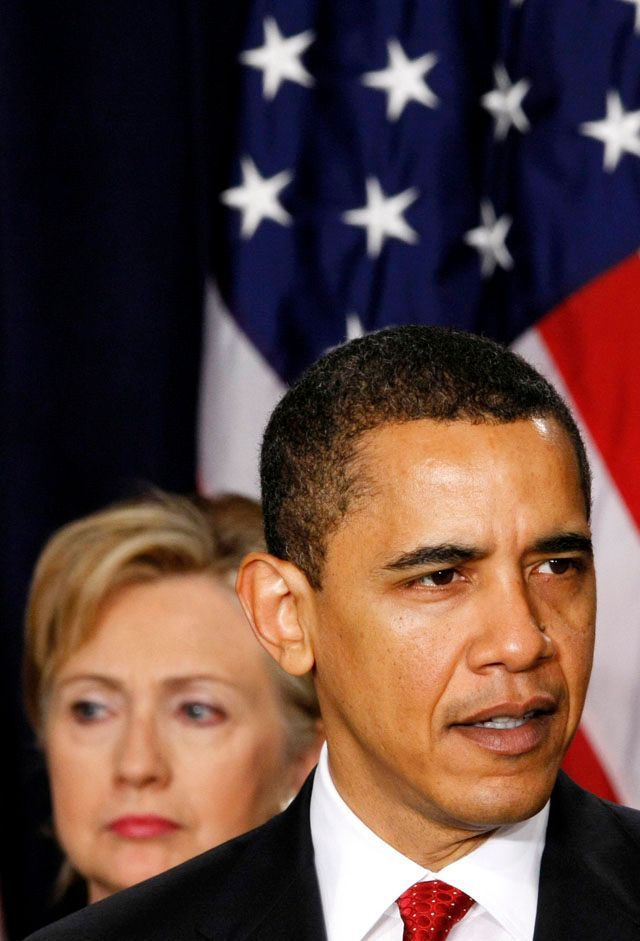 Prezident USA Barack Obama a ministryně zahraničí Hillary Clintonová