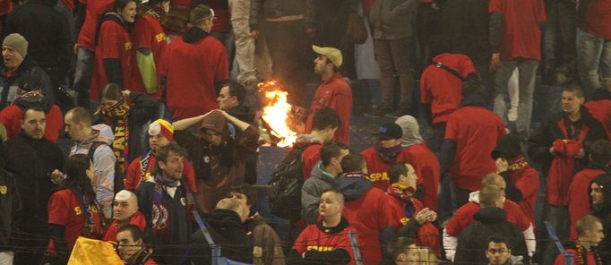 Baník Ostrava vs. Sparta Praha (fanoušci Sparty, výtržnosti)