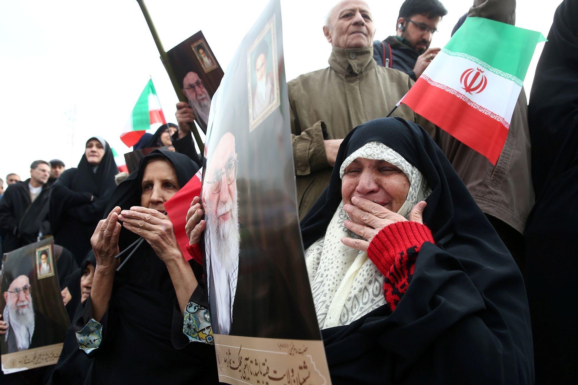 Provládní demonstrace v Teheránu 25. listopadu 2019.