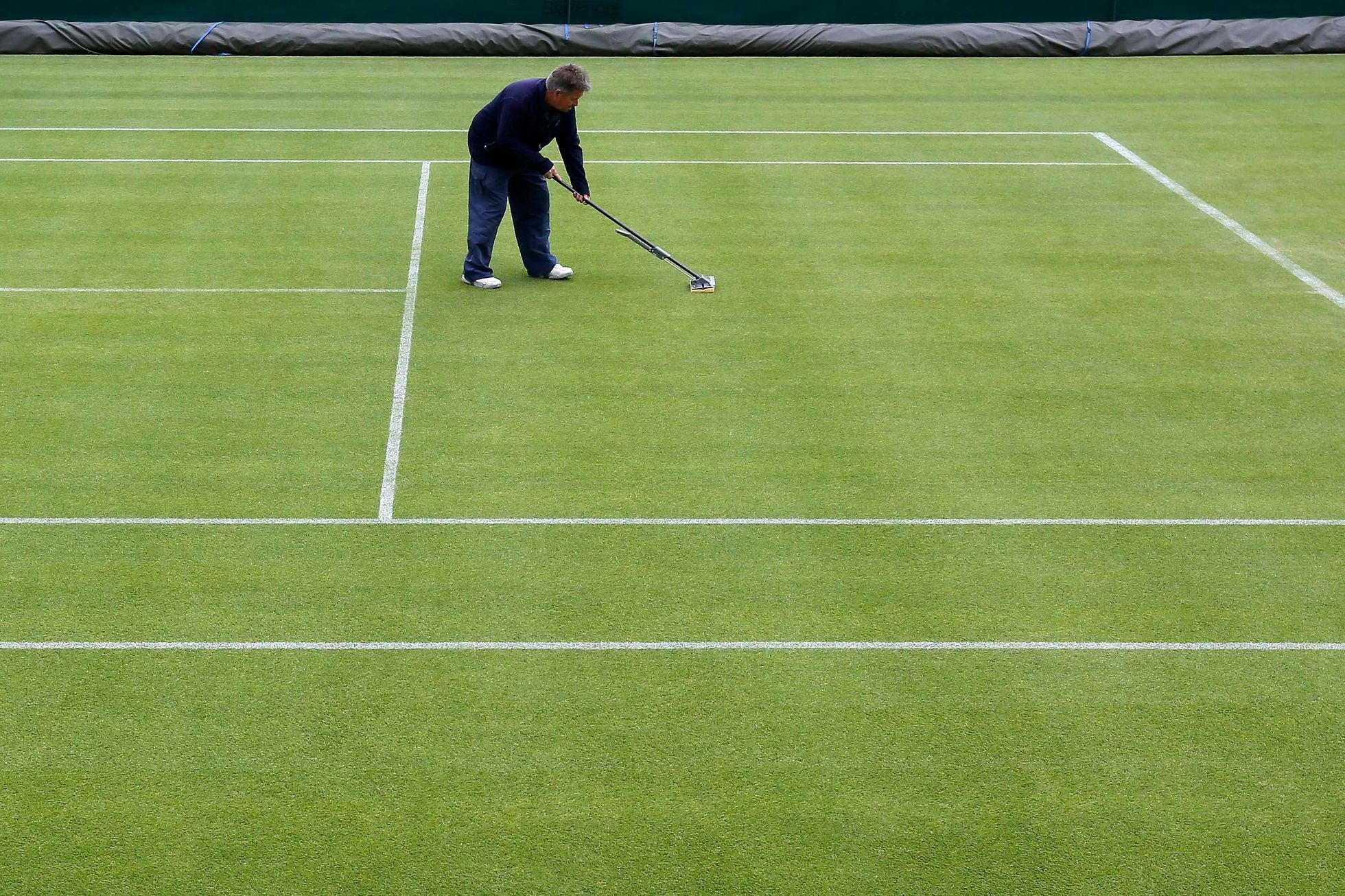 Přípravy na Wimbledon 2013