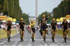 Vingegaard obhájil triumf na Tour de France, spurt v Paříži vyhrál Meeus