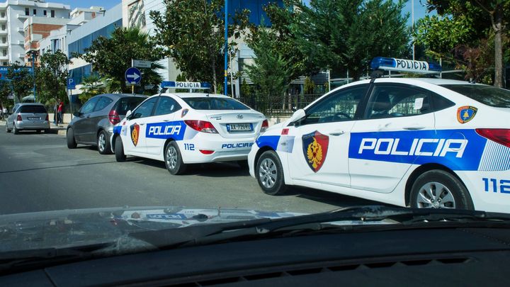 V Albánii zatkli čtyři Čechy kvůli focení u zbrojovky. Případ řeší tamní bezpečnost; Zdroj foto: ČTK