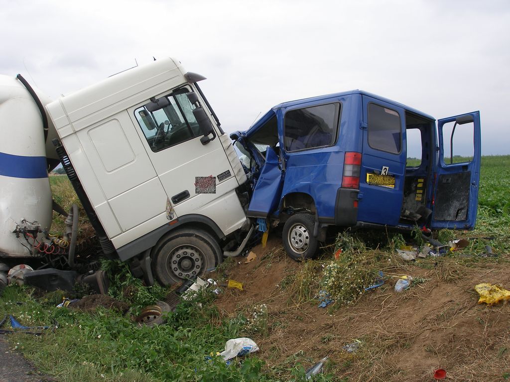 Nehoda u Holohlav na Královehradecku