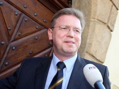 Ministr pro evropské záležitosti Štefan Füle