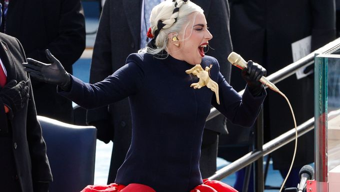 Lady Gaga na inauguraci Joea Bidena.