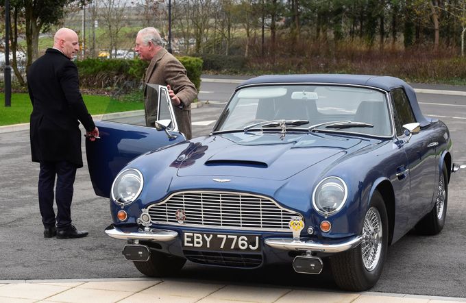 Aston Martin prince Charlese jezdí na bioethanol z vína a syrovátky.
