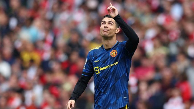 Cristiano Ronaldo slaví branku v zápase s Arsenalem