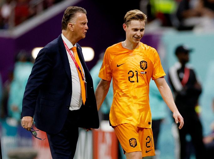 Louis van Gaal a Frenkie de Jong, MS v Kataru 2022