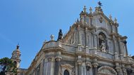 Catania je druhé největší město Sicílie, a pokud se tam vypravíte na dovolenou, připravte se na krásnou architekturu...