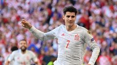 Osmifinále ME ve fotbale 2021, Chorvatsko - Španělsko: Álvaro Morata slaví v prodloužení gól na 3:4
