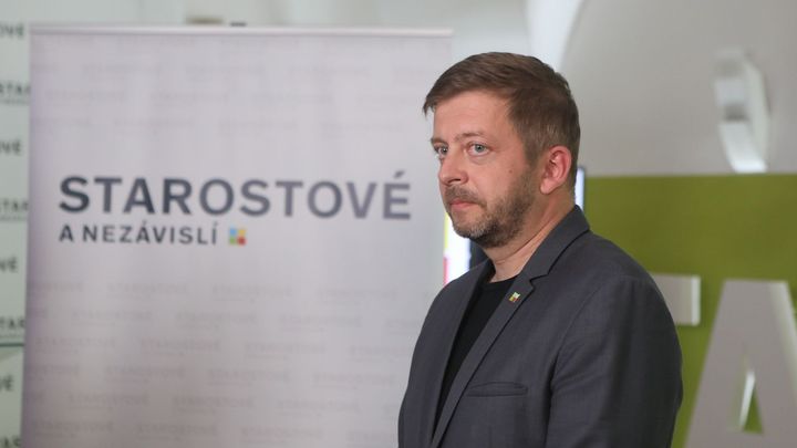 "STAN dostal kartáč". Popisujeme zákulisí usmiřovací schůze vládní koalice