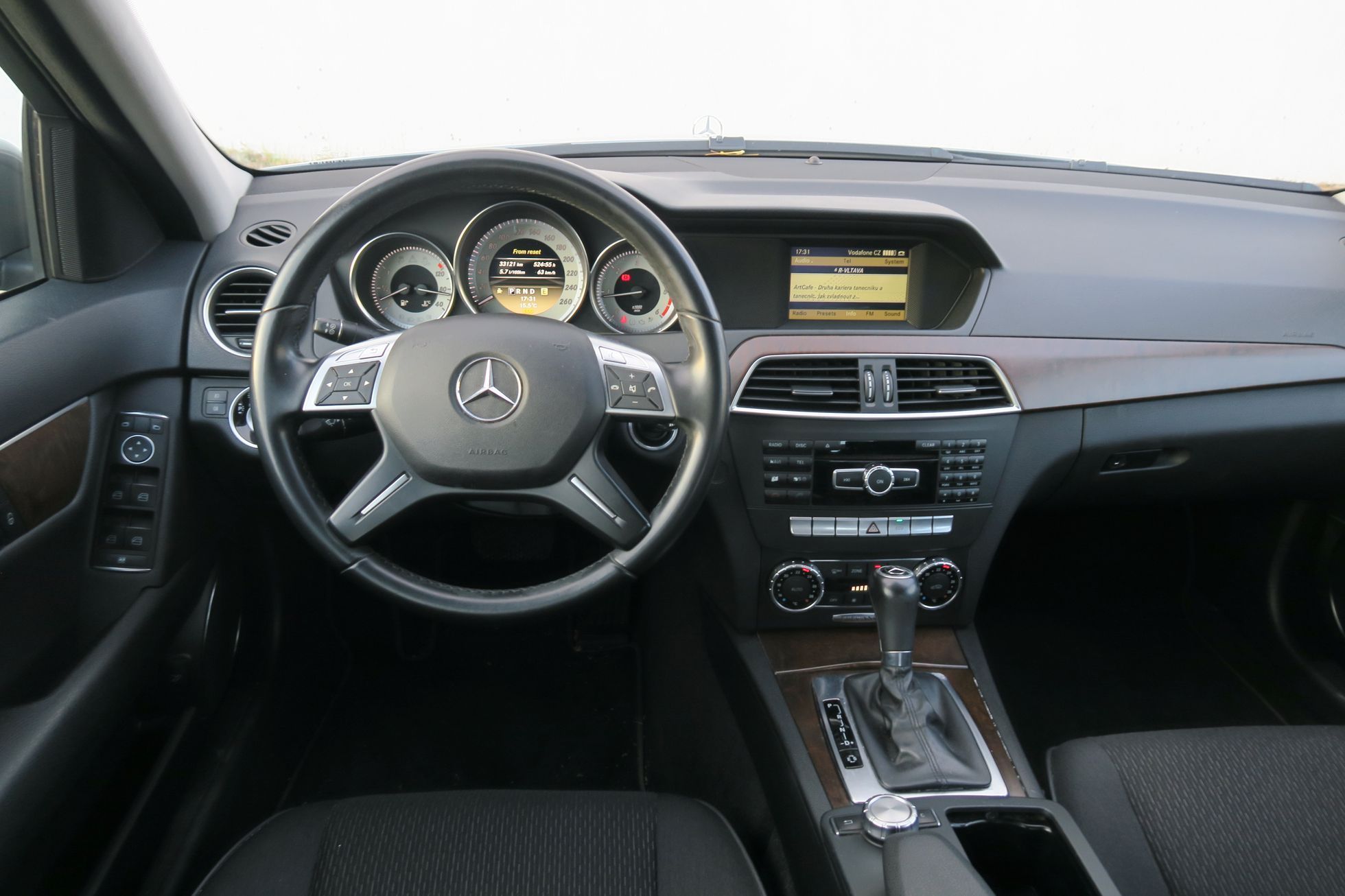 Mercedes C a BMW 3 - srovnání ojetin