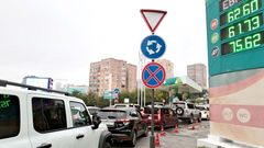 Vladivostok, Rusko, benzinová stanice, Ukrajina,