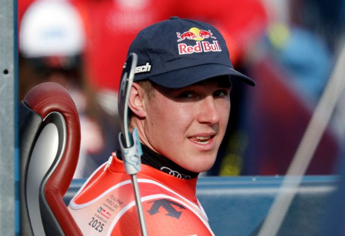 Vítězný Franjo Von Allmen v závodě ve sjezdu mužů na MS v Saalbachu 2025