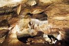 Záběr z Koněpruské jeskyně.