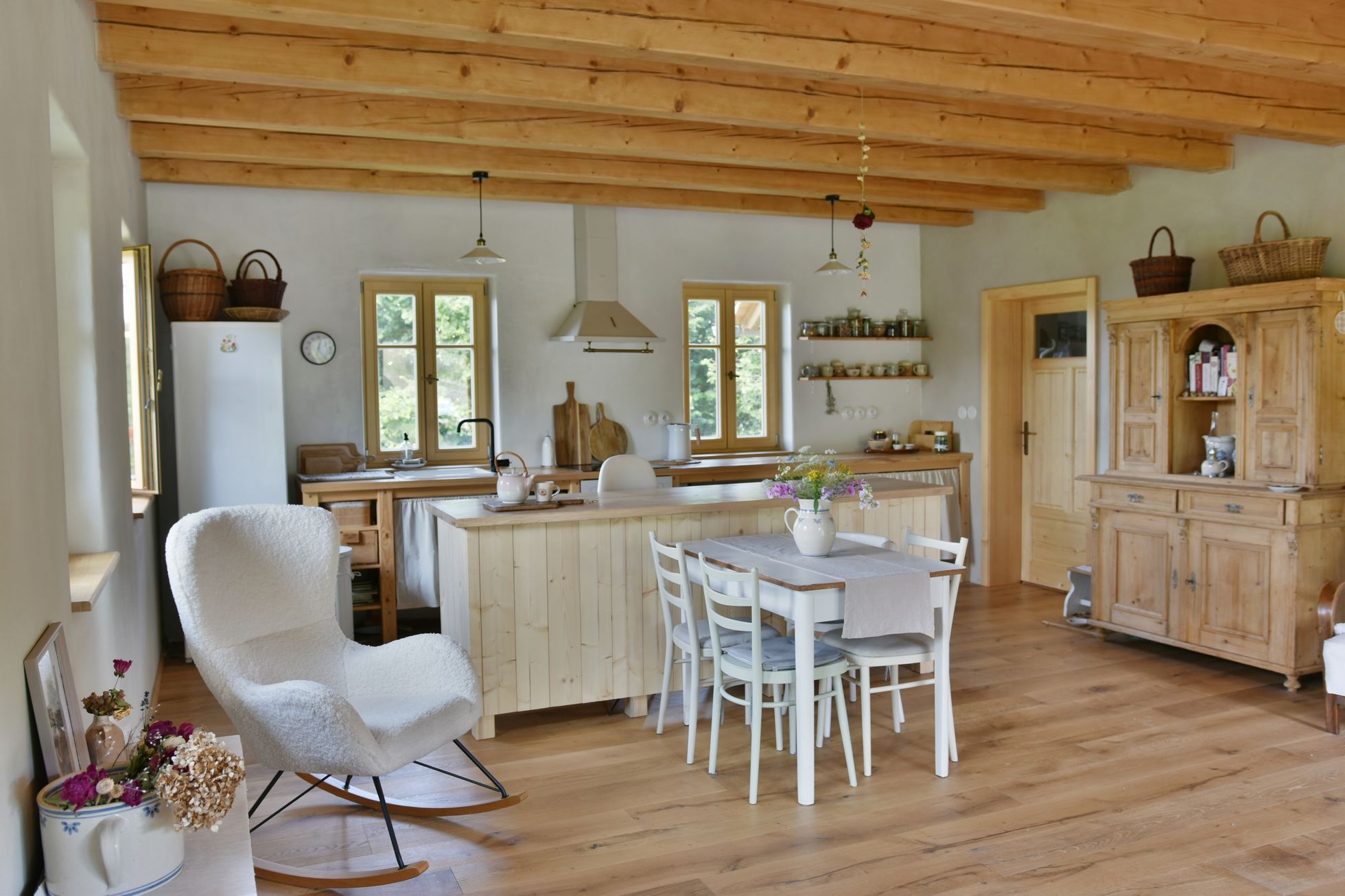 domeček na kopci, dům, rekonstrukce, zahrada, příběh