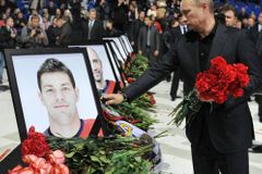 V Jaroslavli se vzpomíná na hokejisty. Přijel i Messier