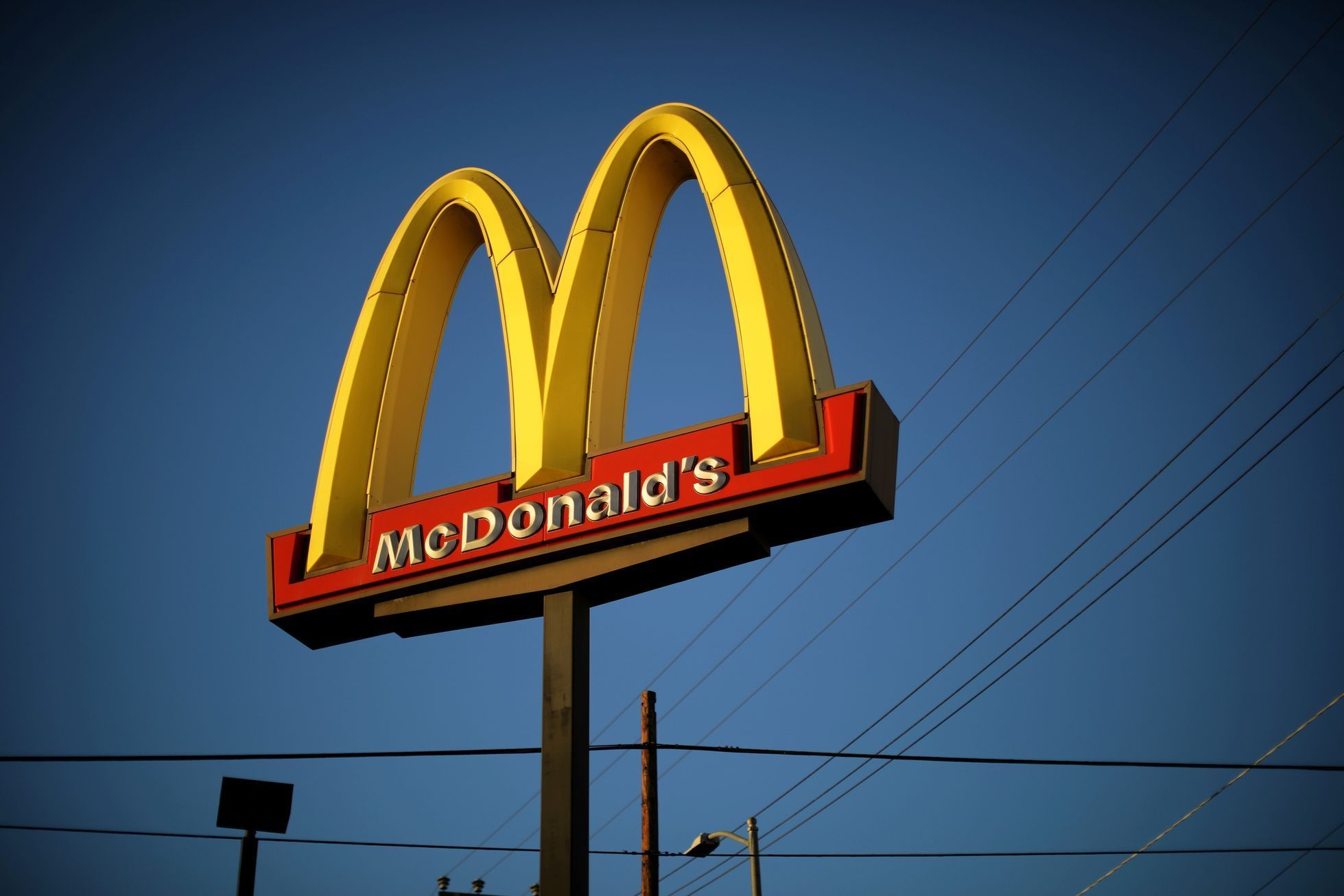 McDonald's, logo - ilustrační foto